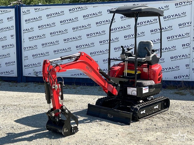 yanmar-enging-excavator-image-1