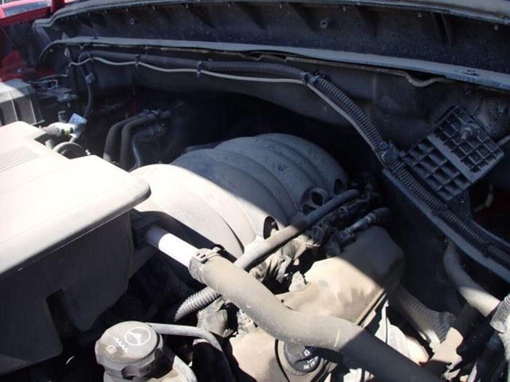 2022-chevrolet-silverado-2500-image-55