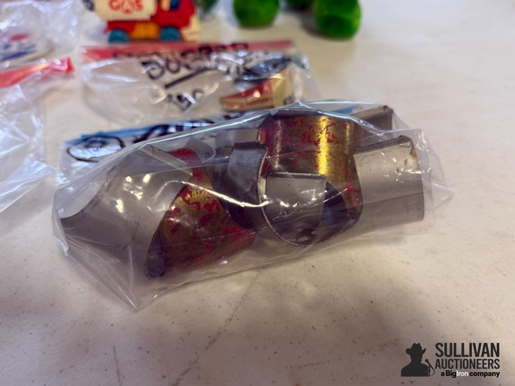 standard-memorabilia-image-9