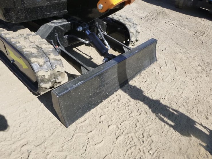 vicsec-vc20k-hydraulic-excavator-image-16