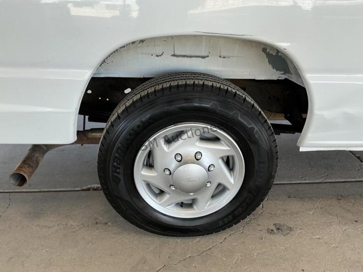 1999-ford-cargo-image-8