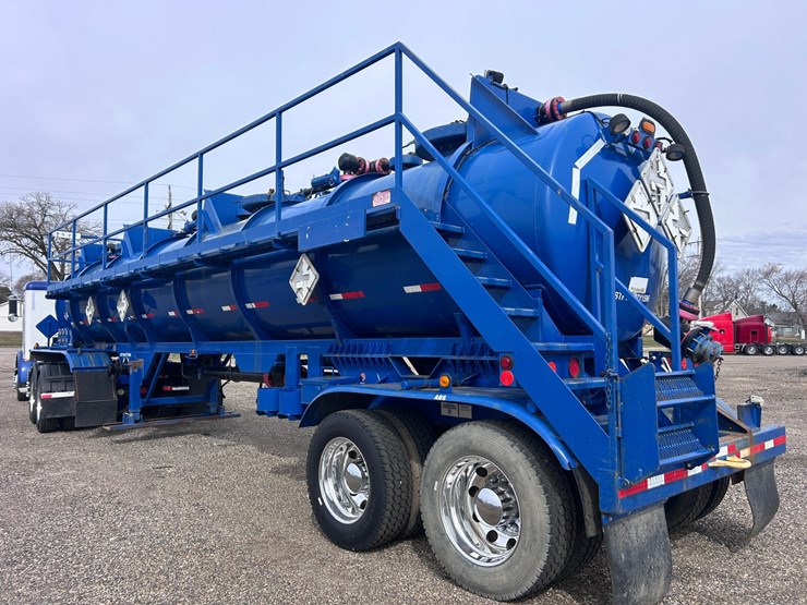 #1494-•-2017-worley-welding-works-tanker-trailer-image-5