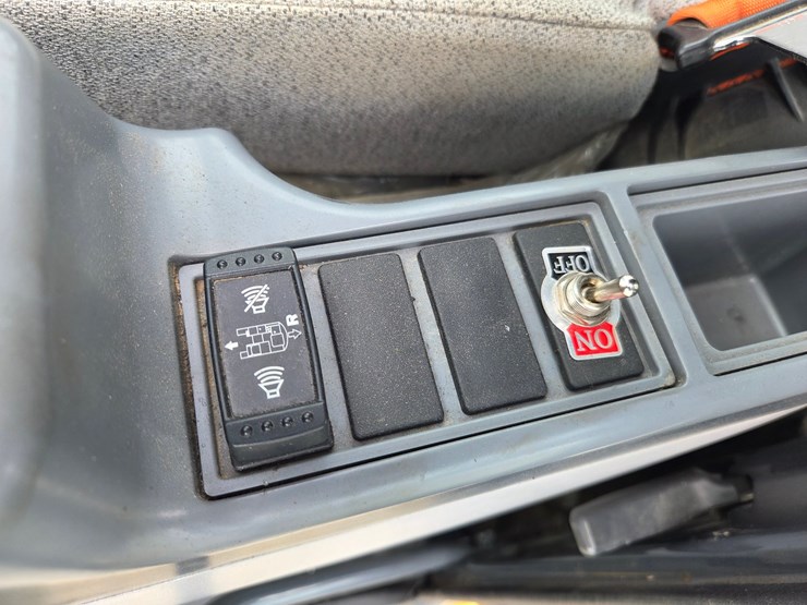 2019-deere-160g-lc-image-49