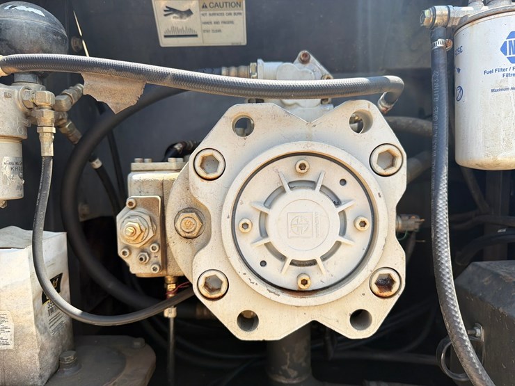link-belt-240-lx-image-43