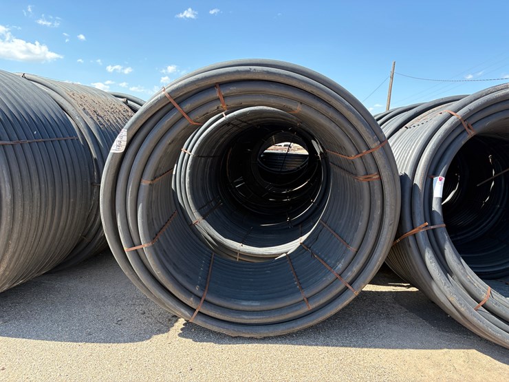 1000’-roll-of-used-3”-ips-poly-pipe-image-3