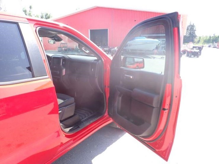 2023-chevrolet-silverado-1500-image-38