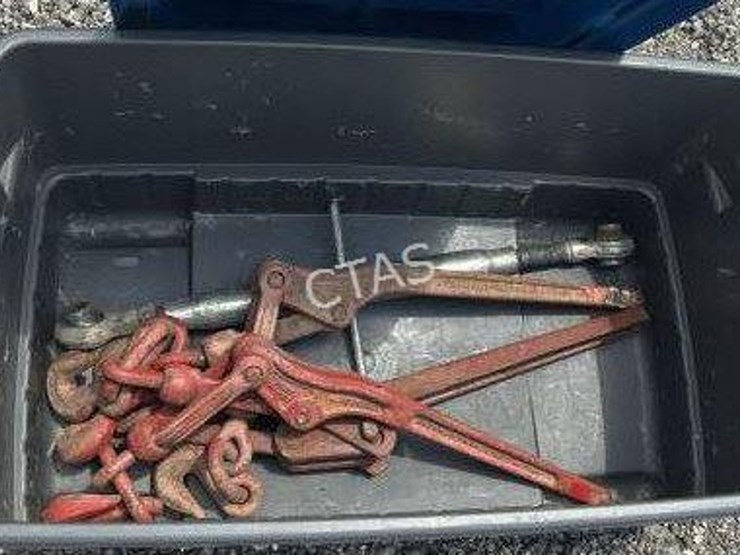 #225-•-heavy-duty-lever-ratchet-binders-image-1