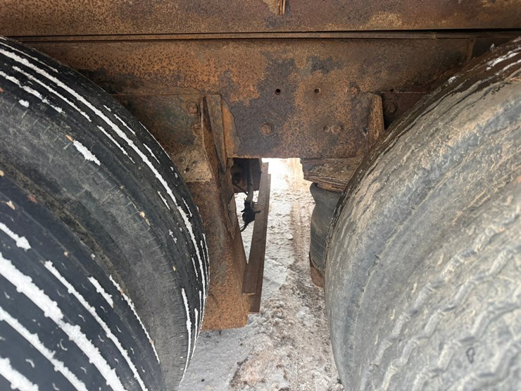 #1434-•-1990-ford-quad-axle-dump-truck-image-31