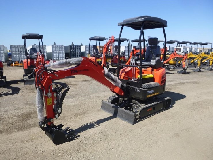 2026-tpm-20k-hydraulic-excavator-image-1