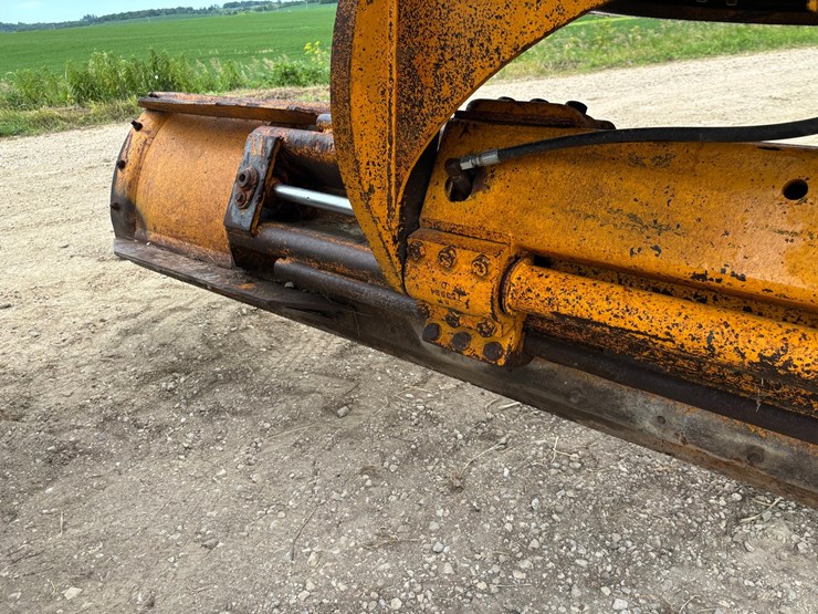 deere-772a-image-95