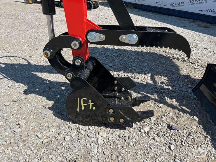 excavator-image-12
