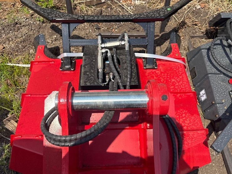 new-excavator-disc-mulcher-model-edm320-image-2