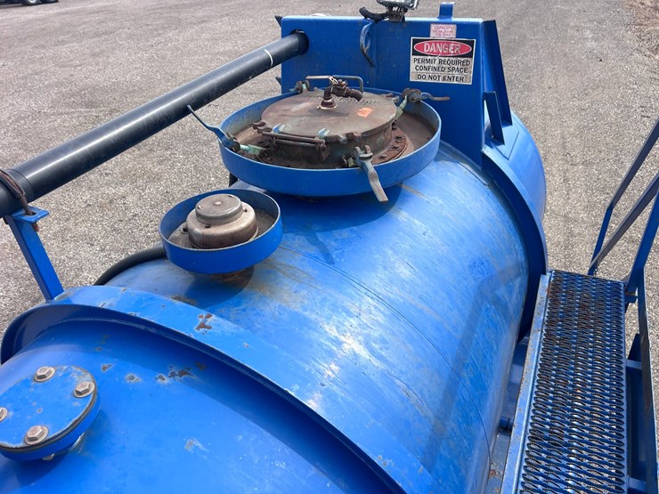 #1494-•-2017-worley-welding-works-tanker-trailer-image-28