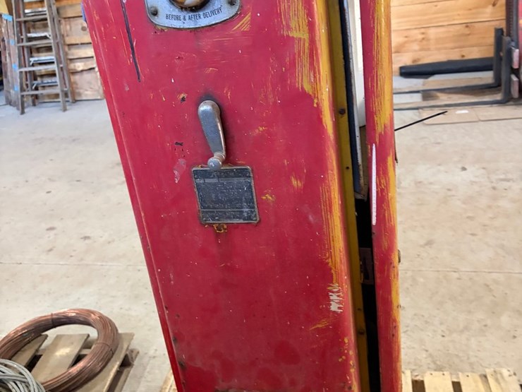 #1806-•-tokheim-fuel-pump-image-7