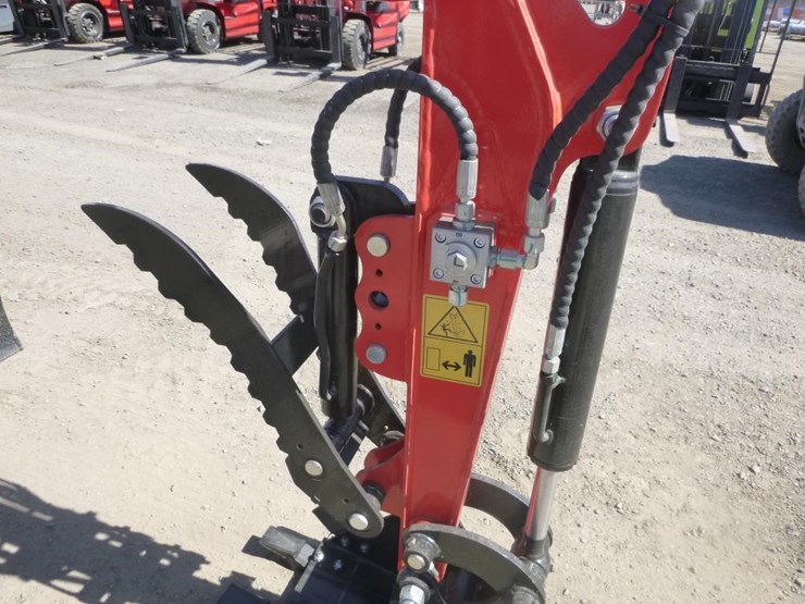 2026-tpm-20k-hydraulic-excavator-image-12