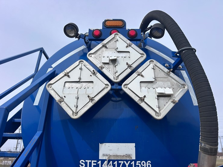 #1494-•-2017-worley-welding-works-tanker-trailer-image-25