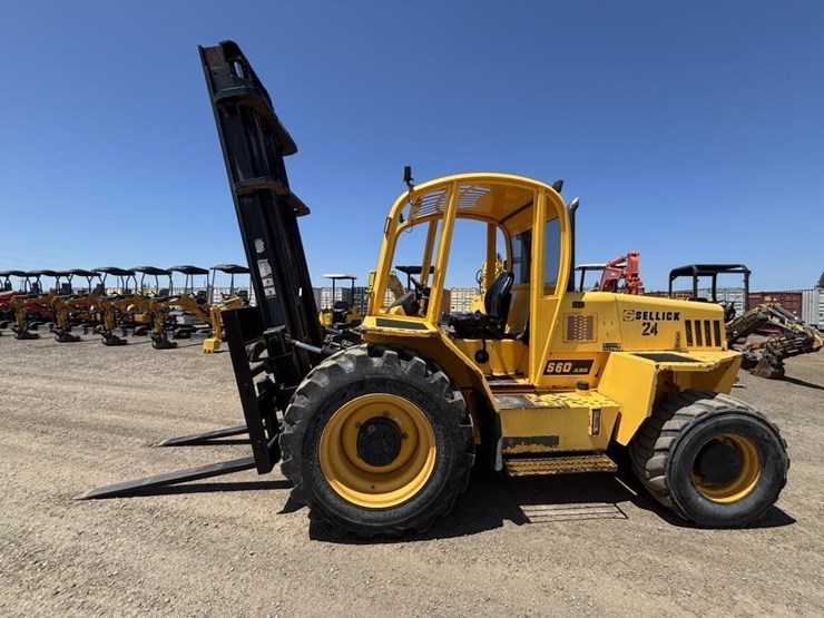 2020-sellick-s60j4e-4-rt-forklift-image-5