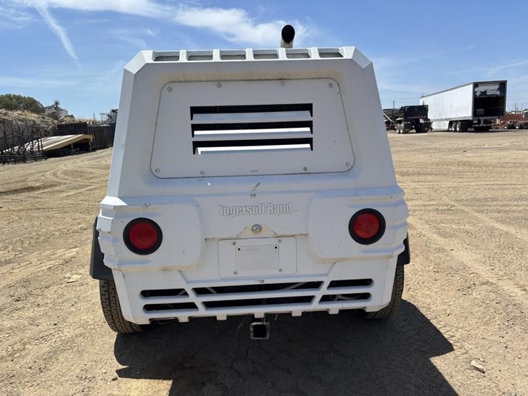 2008-ingersoll-rand-p185wjd-image-14