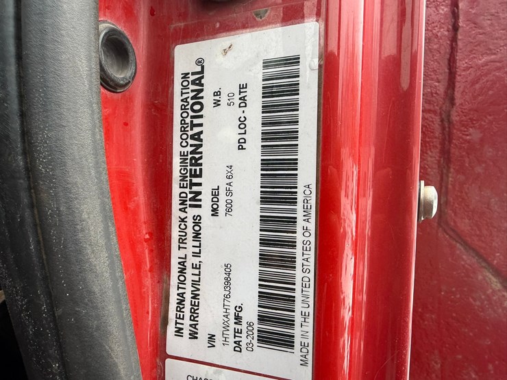 #1422-•-2006-international-7600sfa-tri-axle-dump-truck-image-75