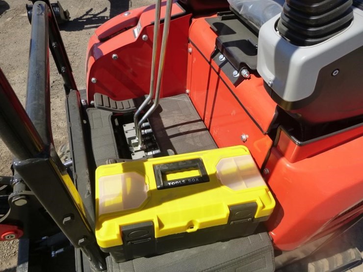 2026-tpm-18hh-hydraulic-excavator-image-21