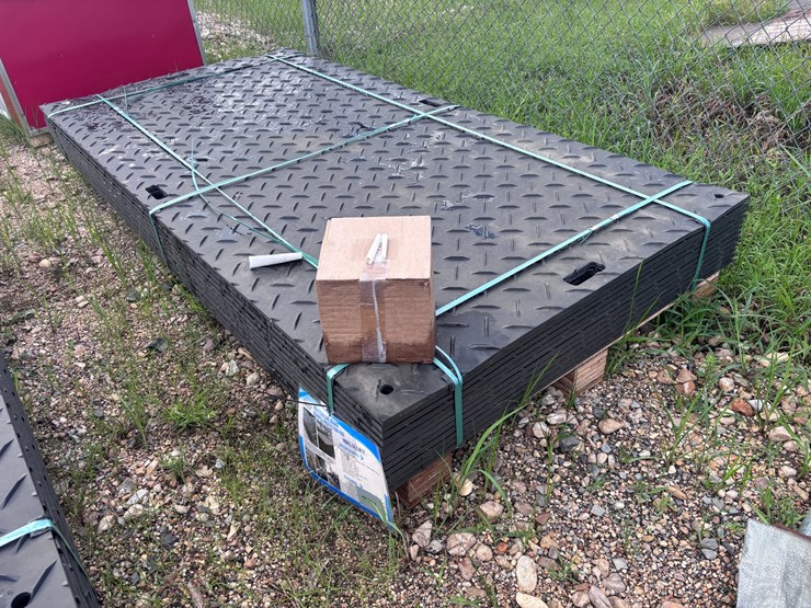 #8034-•-roadbed-protection-pad-image-1
