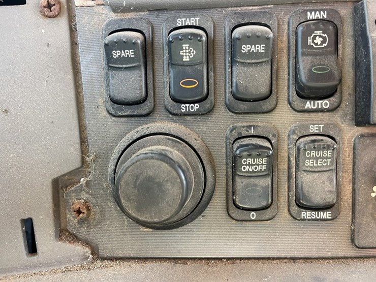2007-peterbilt-367-image-113