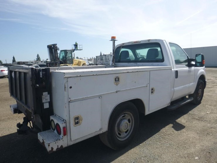 2014-ford-f250-image-3