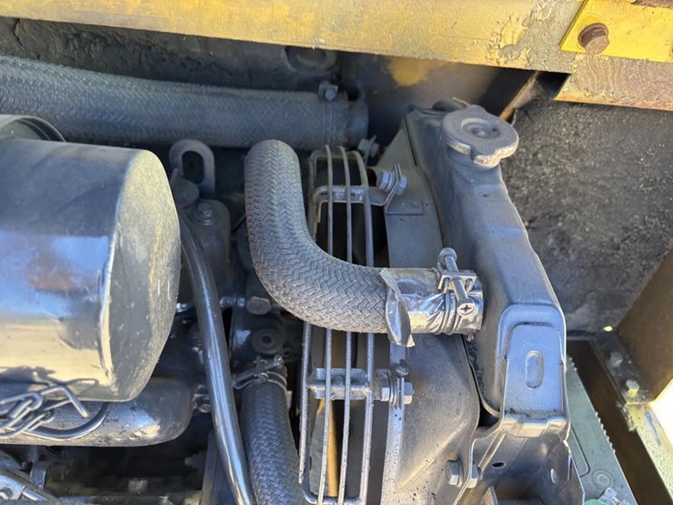 komatsu-pc10-5-image-32