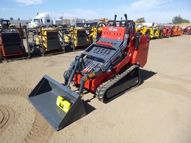 2026-sdlool-530t-skid-steer-track-loader-image-1