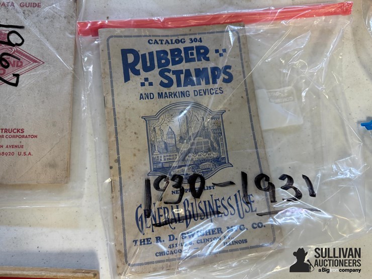 standard-memorabilia-image-7