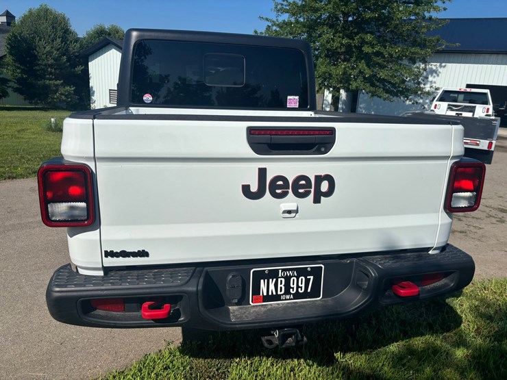 #2170-•-2023-jeep-gladiator-pickup-image-16