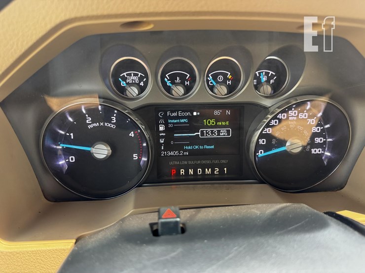 2015-ford-f250-sd-xlt-image-13
