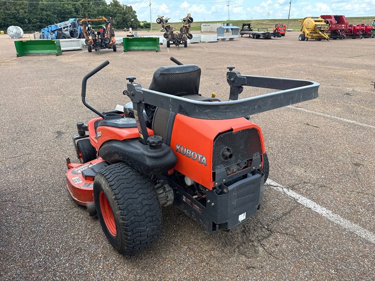 kubota-zd331-image-6