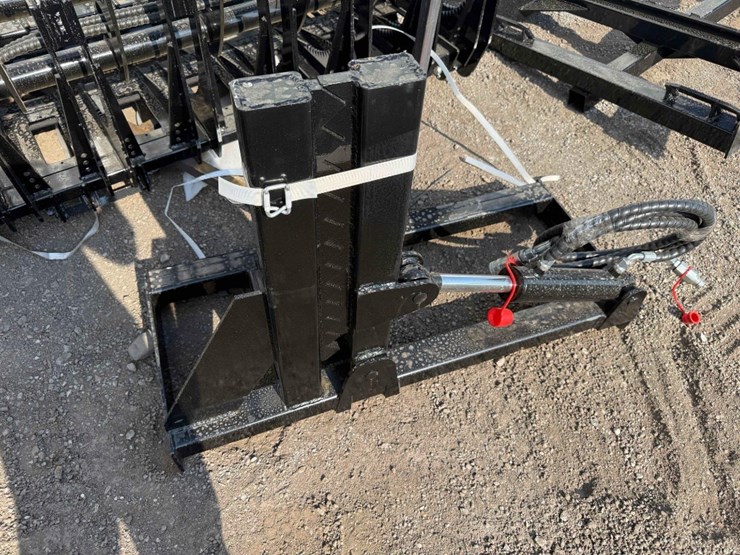 new-skid-steer-tree-puller-model-tp25-image-1