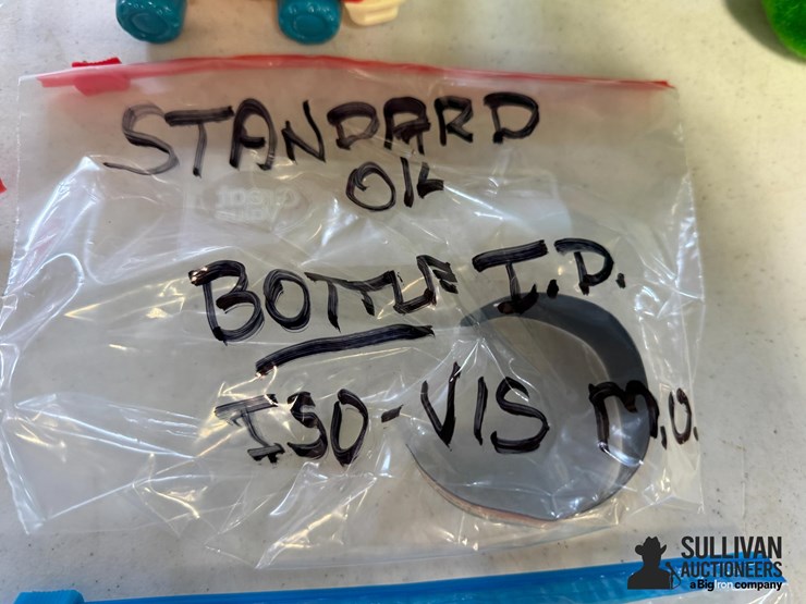 standard-memorabilia-image-10