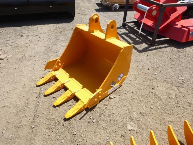 caterpillar-305-image-1