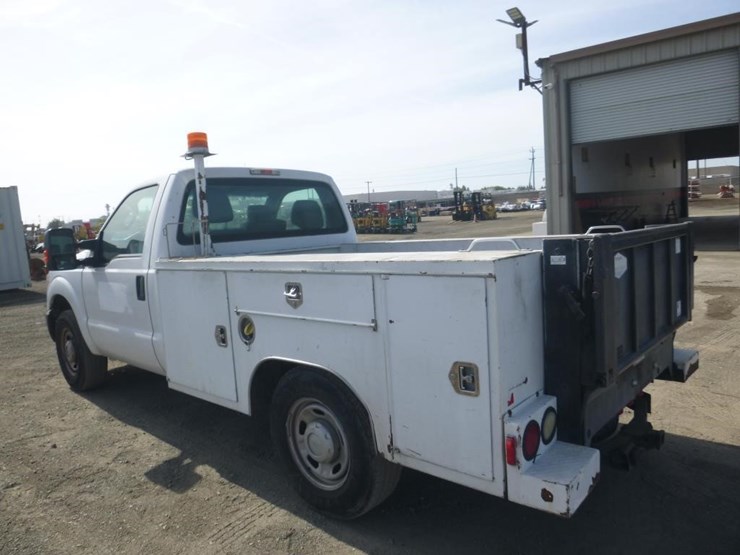 2011-ford-f250-image-4