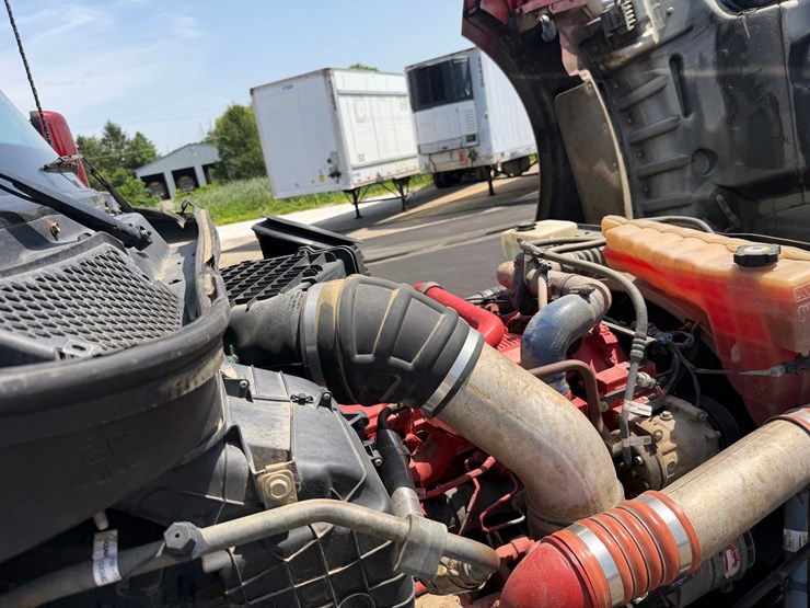 2018-kenworth-t880-image-58