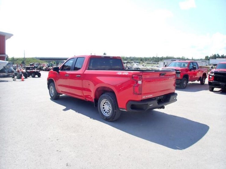 2024-chevrolet-silverado-1500-image-7