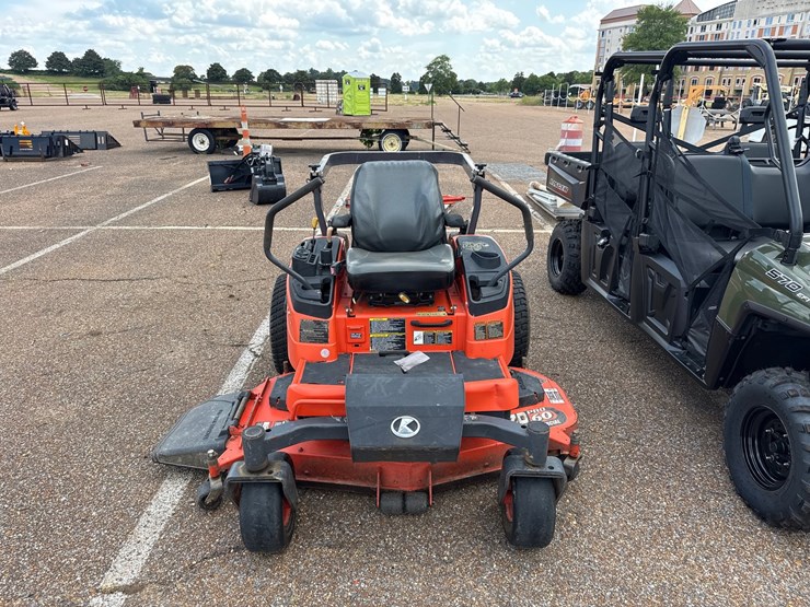 kubota-zd331-image-1
