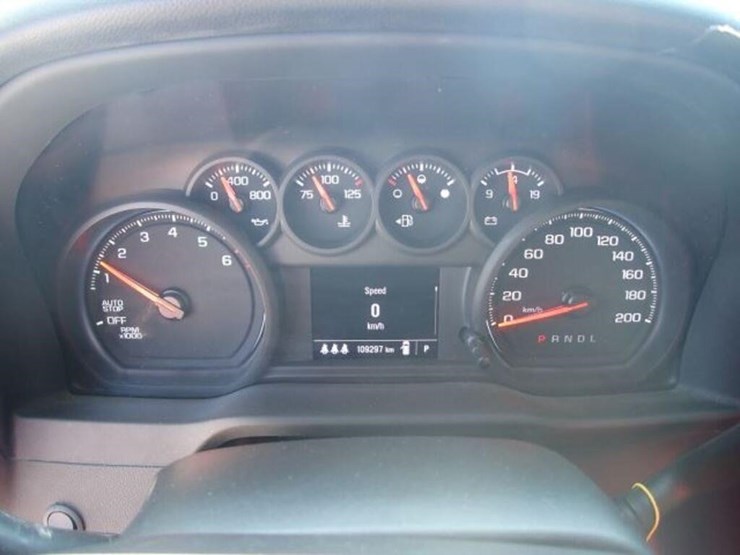 2024-chevrolet-silverado-1500-image-11