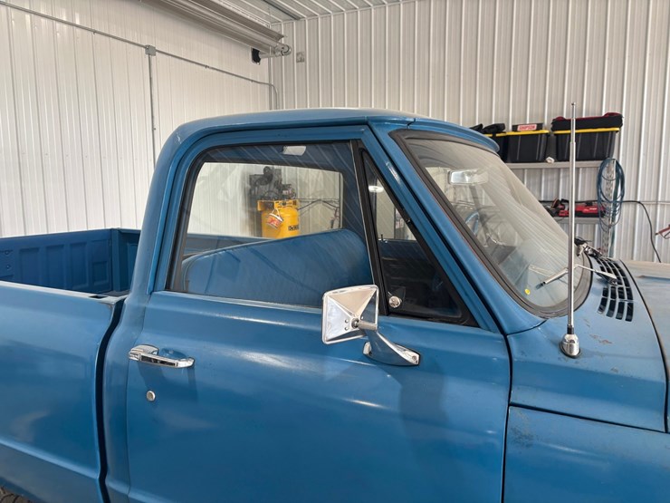 1972-chevrolet-c10-image-10