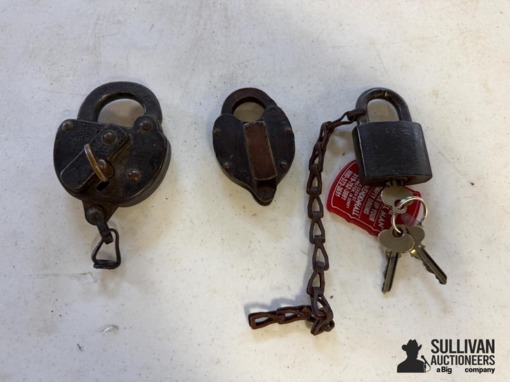 antique-locks-image-2