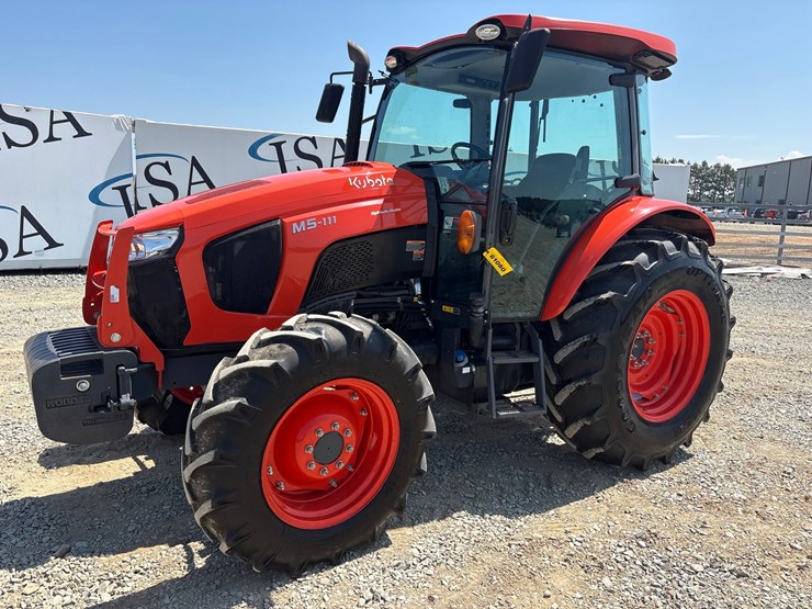 kubota-m5-111d-image-1