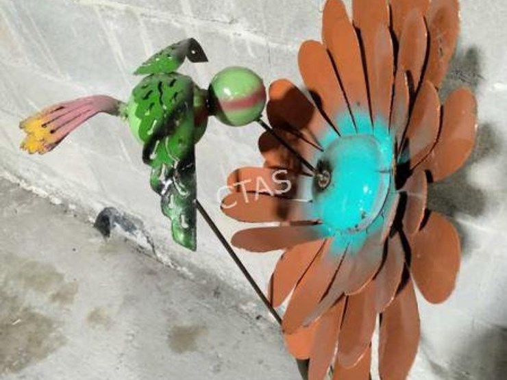 #31-•-metal-art---hummingbird-w/-orange-flower-image-2