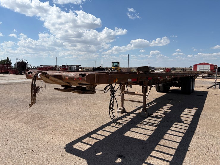 1982-shopbuilt-40’-x-8’-t/a-flatbed-trailer-image-2