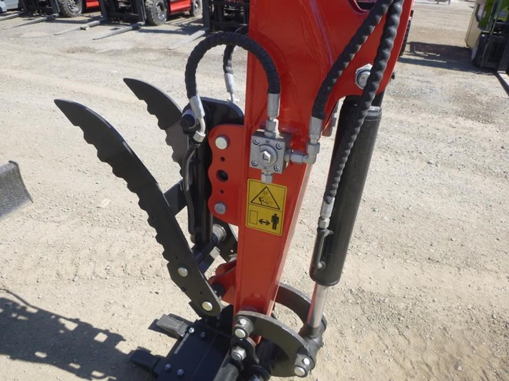 2026-tpm-20k-hydraulic-excavator-image-12