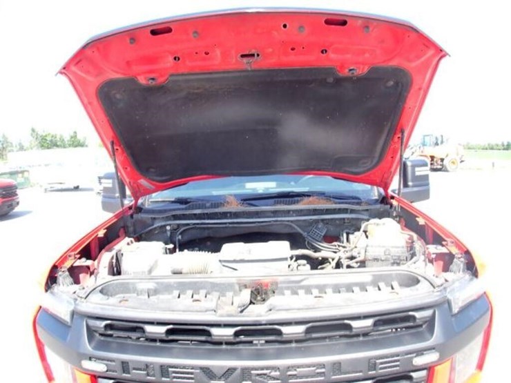2023-chevrolet-silverado-2500-image-44