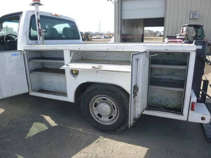 2011-ford-f250-image-8
