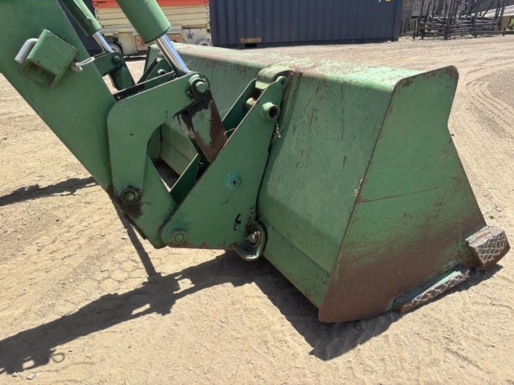 john-deere-5220-image-12